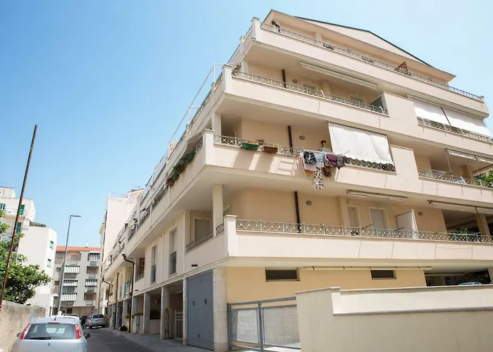 Viona Apartments